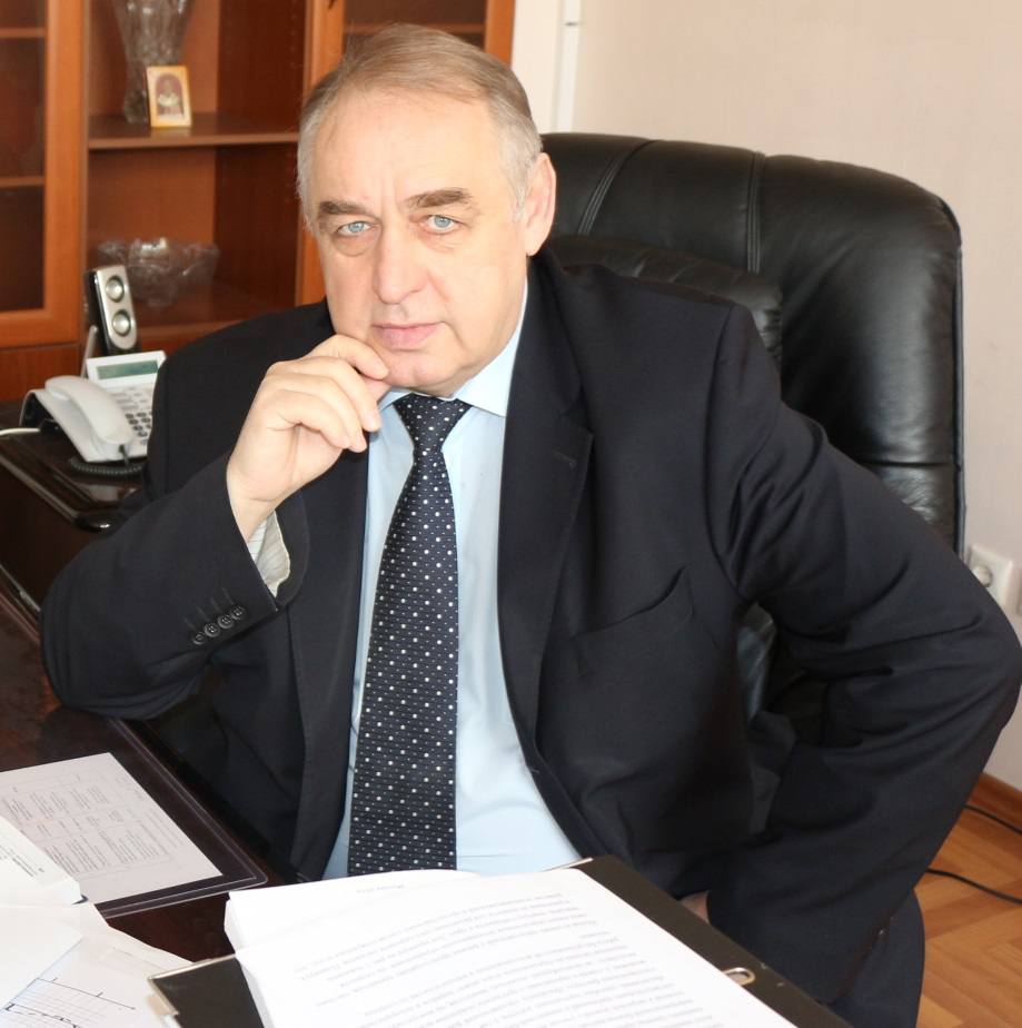 Артем-Сергеевич-Аджемов История журнала «Электросвязь»